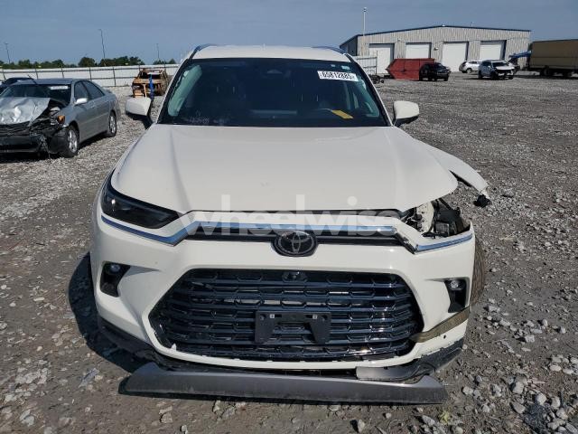 Photo 10 of 2024 TOYOTA GRAND HIGHLANDER XLE (VIN 5TDAAAB54RS019578)