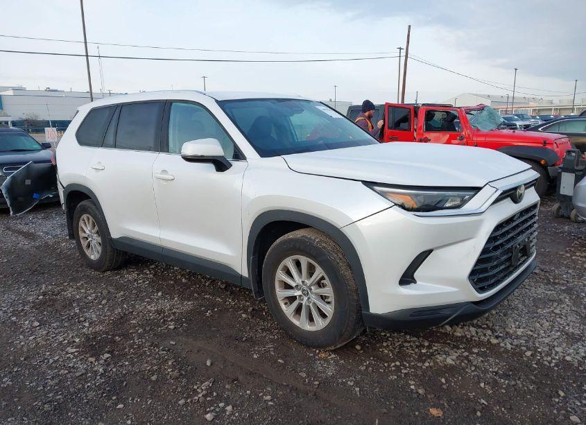 2024 Toyota Grand HIGHLANDER XLE (VIN 5TDAAAB54RS043606) main photo