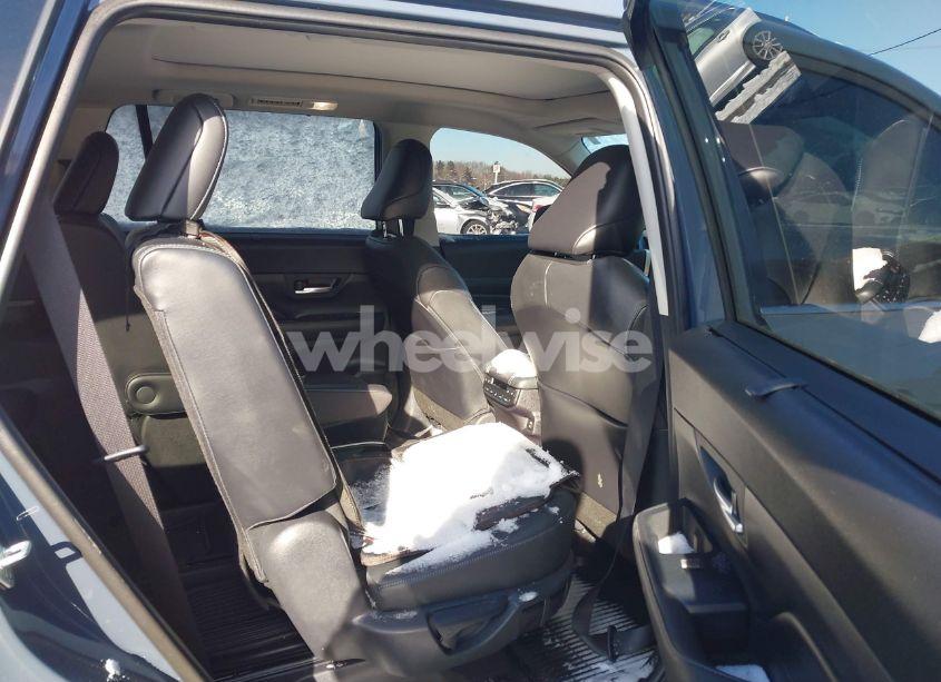 Photo 8 of 2024 Toyota Grand HIGHLANDER PLATINUM (VIN 5TDAAAB55RS026801)
