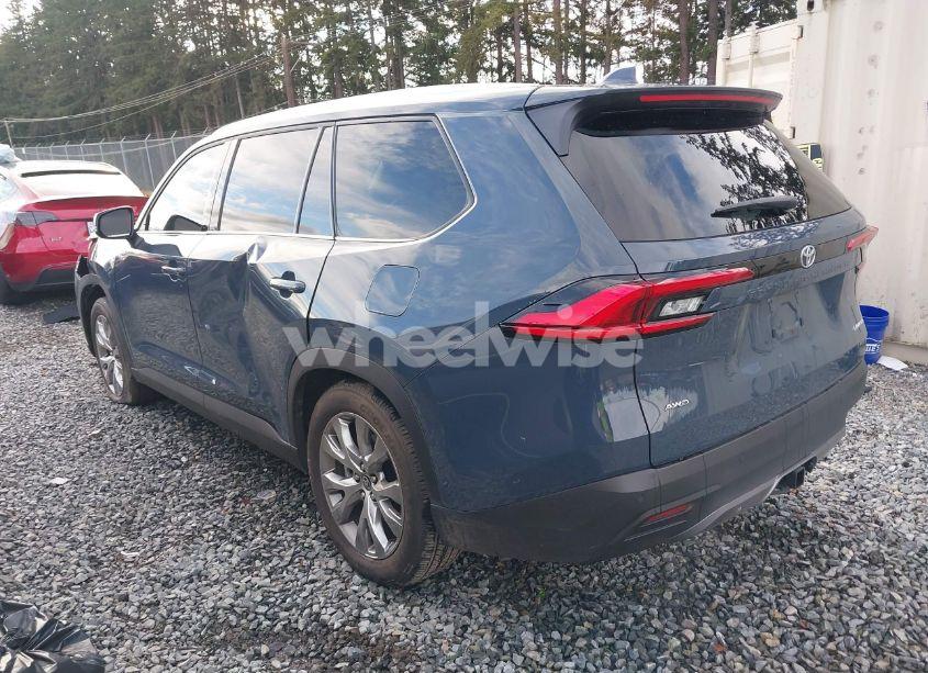 Photo 3 of 2024 Toyota Grand HIGHLANDER LIMITED (VIN 5TDAAAB55RS050466)