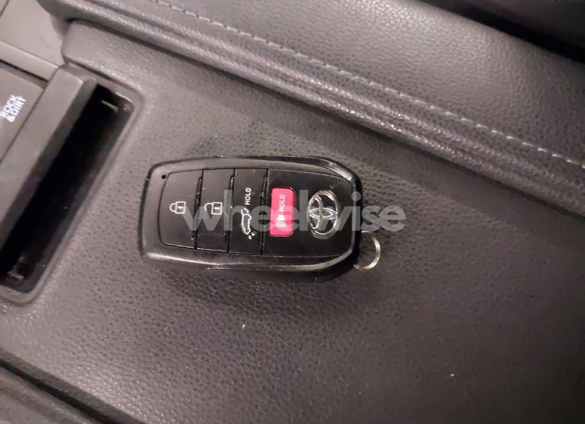 Photo 11 of 2024 Toyota Grand HIGHLANDER XLE (VIN 5TDAAAB56RS027018)