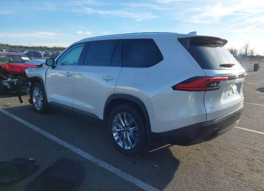 Photo 3 of 2024 Toyota Grand HIGHLANDER PLATINUM (VIN 5TDAAAB56RS042800)