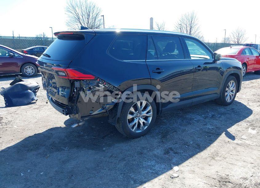 Photo 4 of 2024 Toyota Grand HIGHLANDER LIMITED (VIN 5TDAAAB56RS043798)