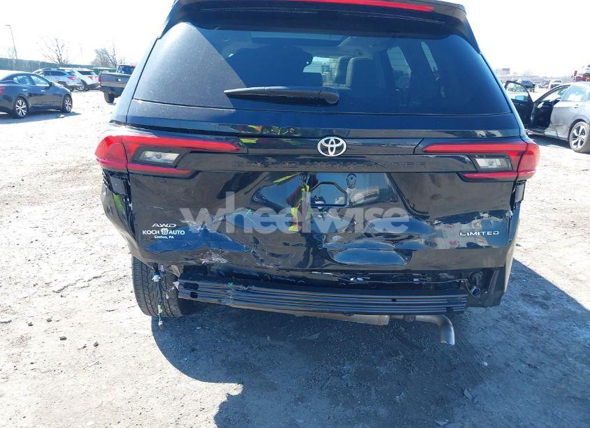 Photo 6 of 2024 Toyota Grand HIGHLANDER LIMITED (VIN 5TDAAAB56RS043798)