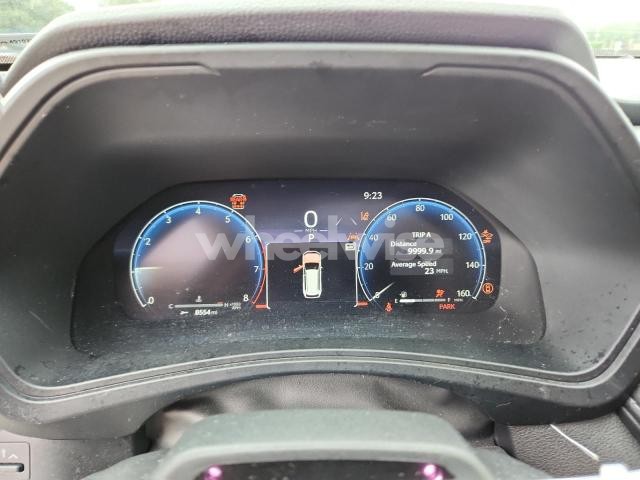 Photo 13 of 2024 TOYOTA GRAND HIGHLANDER XLE (VIN 5TDAAAB57RS009210)