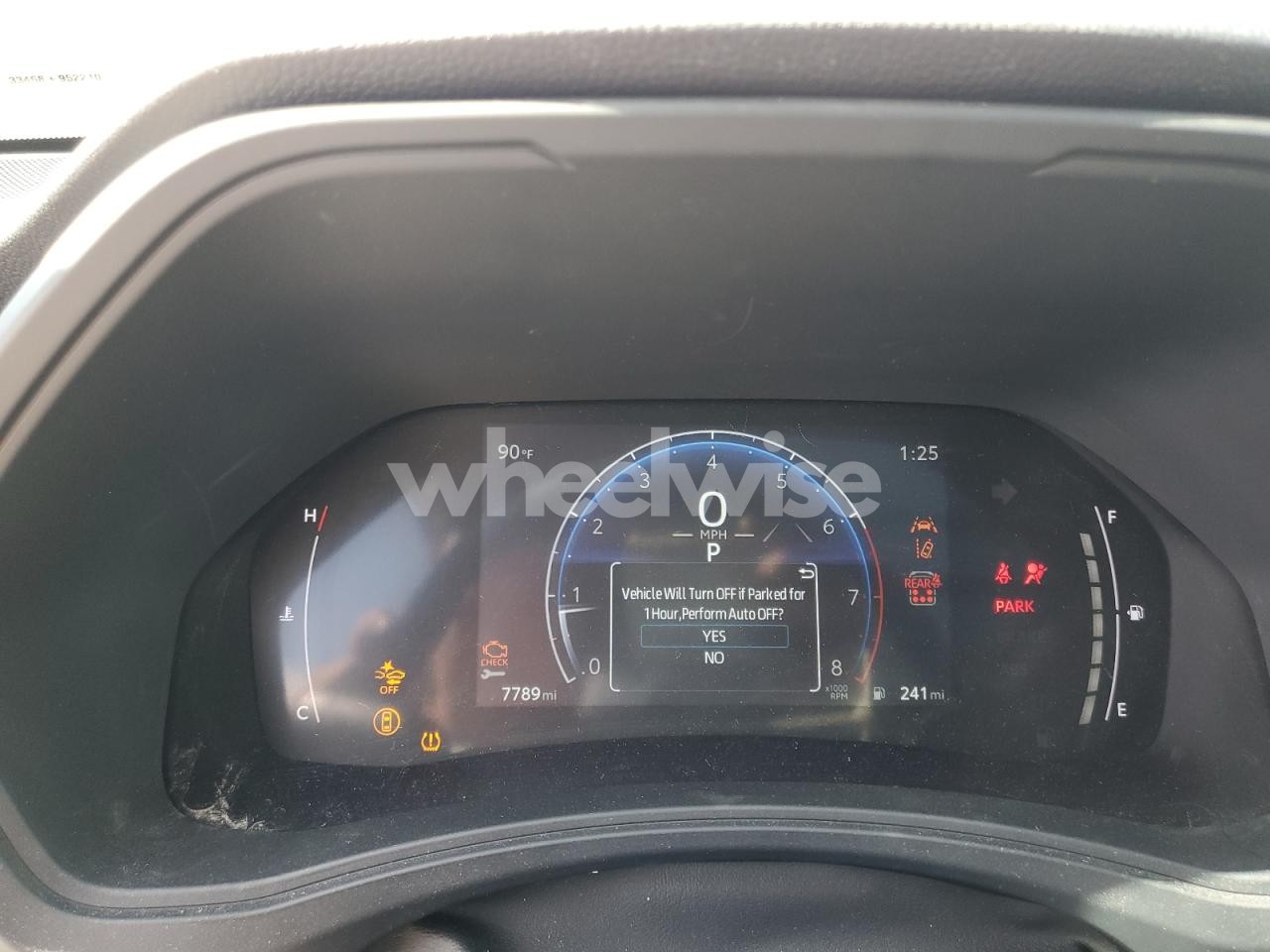 Photo 9 of 2024 TOYOTA GRAND HIGHLANDER XLE (VIN 5TDAAAB57RS020420)