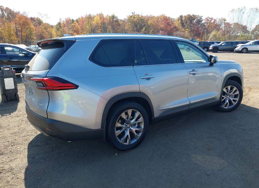 Photo 4 of 2024 Toyota Grand HIGHLANDER LIMITED (VIN 5TDAAAB57RS029375)