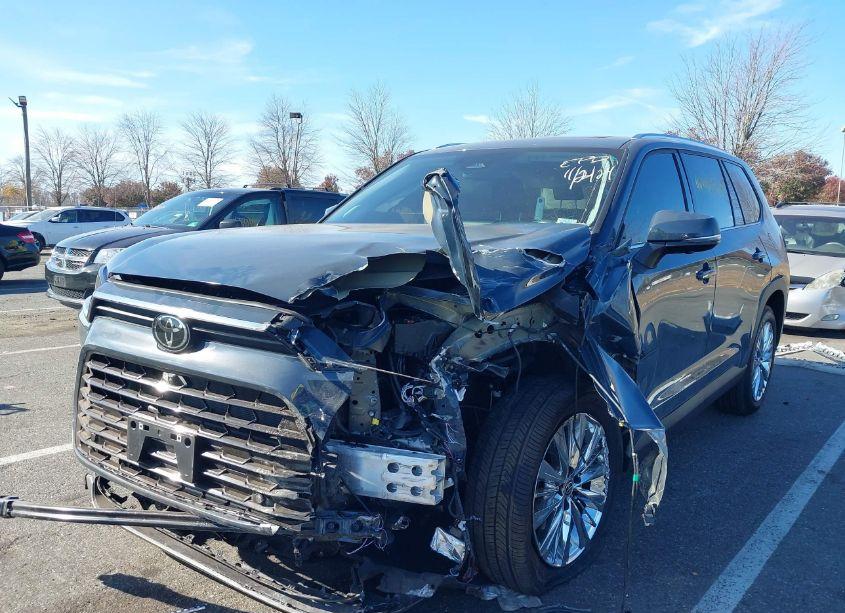 Photo 6 of 2024 Toyota Grand HIGHLANDER PLATINUM (VIN 5TDAAAB58RS000676)