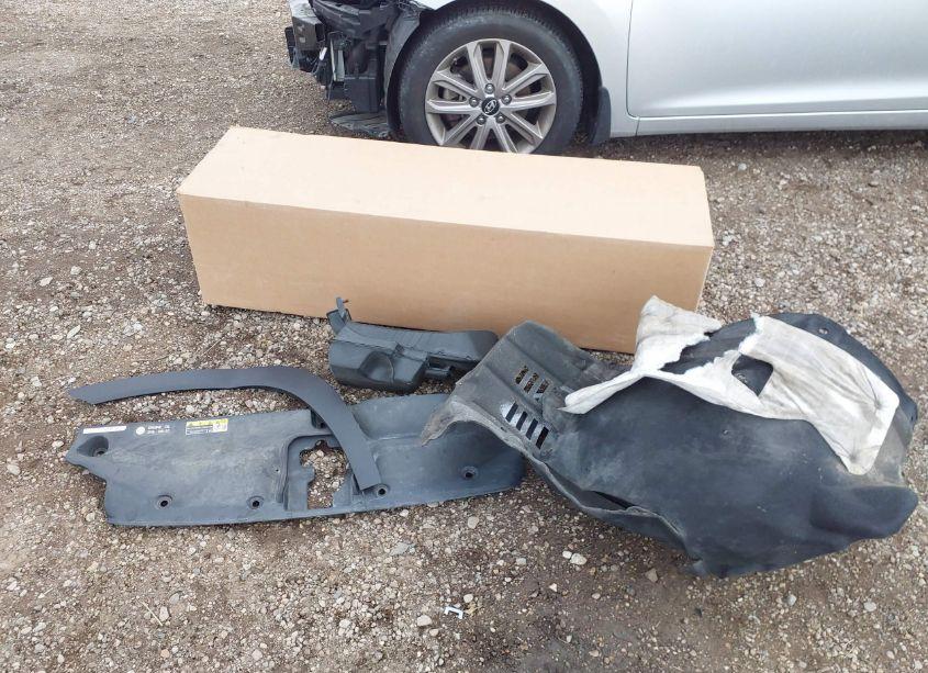 Photo 18 of 2024 Toyota Grand HIGHLANDER PLATINUM (VIN 5TDAAAB59RS004283)