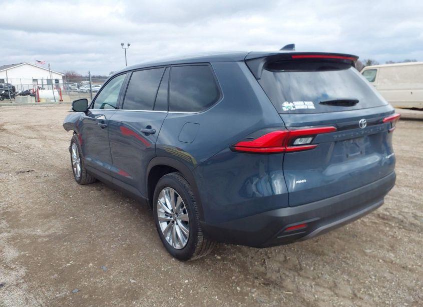 Photo 3 of 2024 Toyota Grand HIGHLANDER PLATINUM (VIN 5TDAAAB59RS004283)