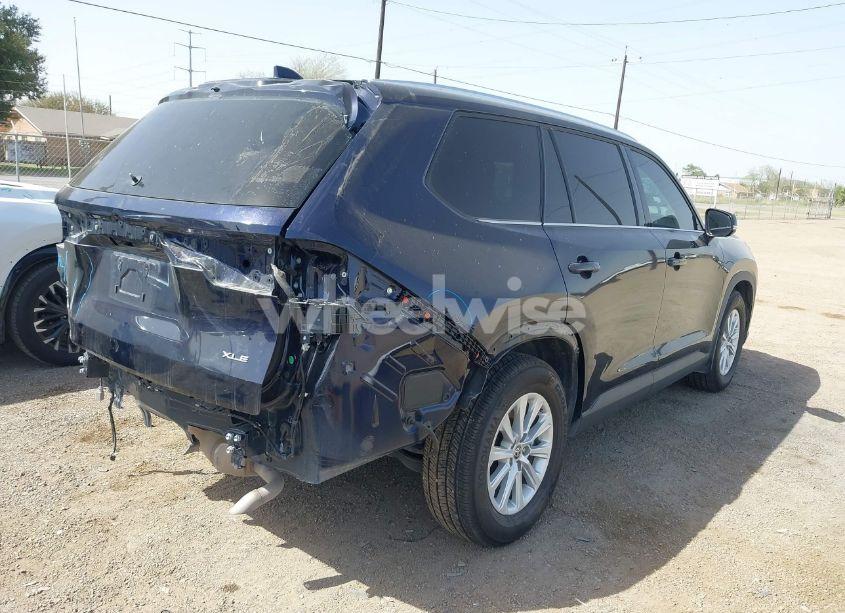 Photo 4 of 2024 Toyota Grand HIGHLANDER XLE (VIN 5TDAAAB59RS059896)