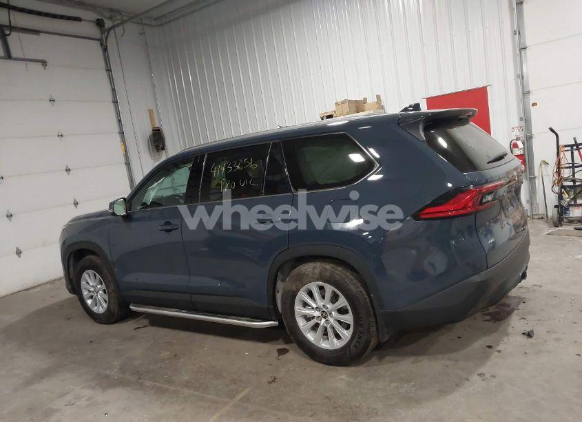 Photo 14 of 2024 Toyota Grand HIGHLANDER XLE (VIN 5TDAAAB5XRS009413)