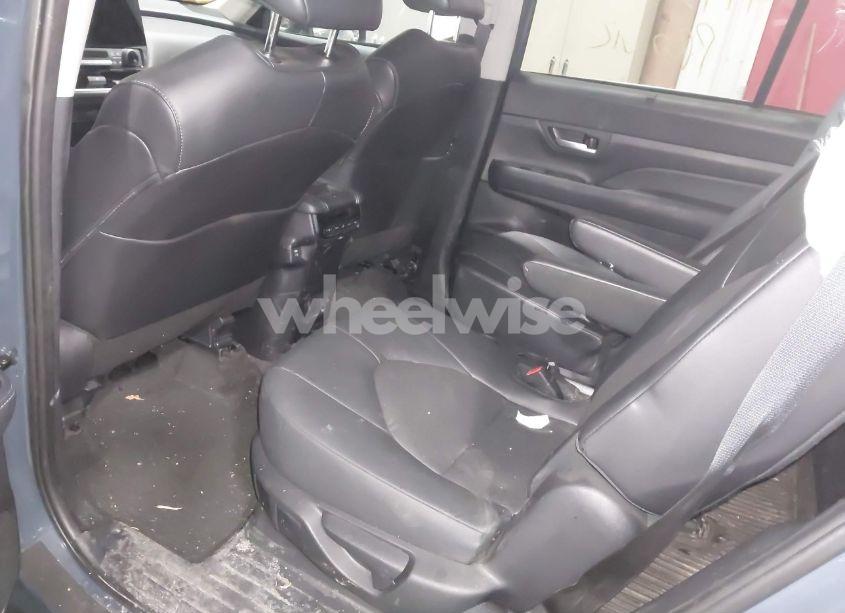 Photo 8 of 2024 Toyota Grand HIGHLANDER XLE (VIN 5TDAAAB5XRS009413)