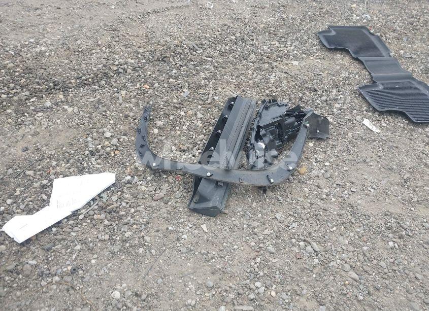 Photo 12 of 2024 Toyota Grand HIGHLANDER XLE (VIN 5TDAAAB5XRS011839)