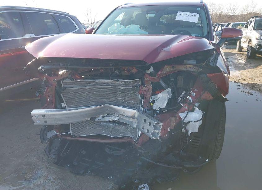 Photo 6 of 2024 Toyota Grand HIGHLANDER XLE (VIN 5TDAAAB5XRS018578)