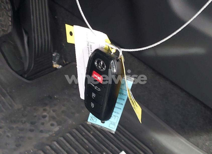 Photo 11 of 2024 Toyota Grand HIGHLANDER XLE (VIN 5TDAAAB5XRS058899)