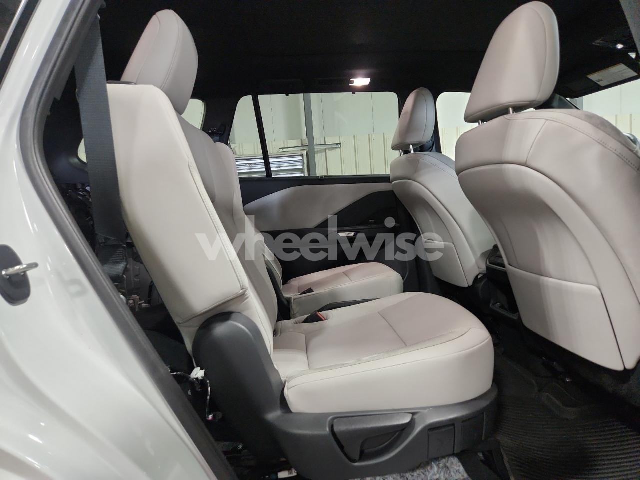 Photo 11 of 2024 LEXUS TX 350 BASE (VIN 5TDAAAB64RS015314)