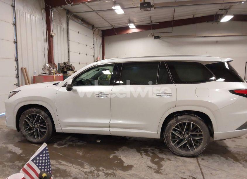 Photo 14 of 2024 Lexus Tx 350 PREMIUM (VIN 5TDAAAB69RS006771)