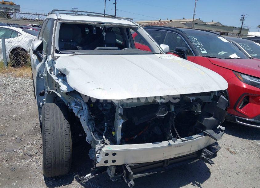 Photo 13 of 2022 Toyota Highlander HYBRID XLE BRONZE EDITION (VIN 5TDAARAH1NS510033)