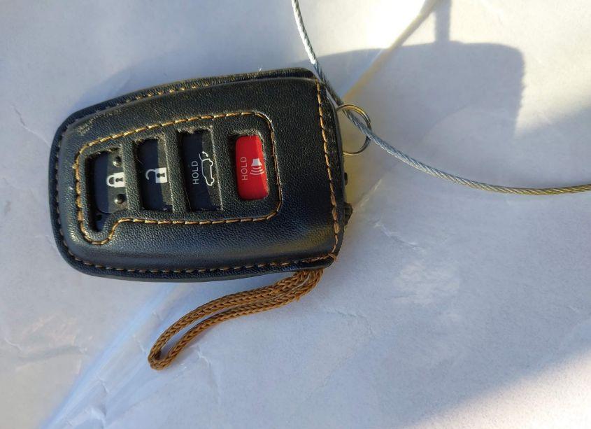 Photo 11 of 2022 Toyota Highlander HYBRID XLE BRONZE EDITION (VIN 5TDABRCH3NS544436)