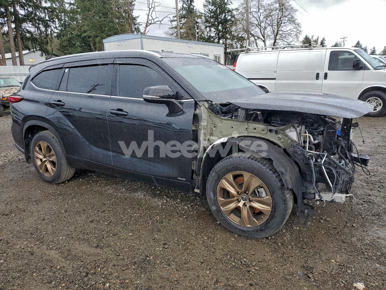 Photo 4 of 2023 TOYOTA HIGHLANDER HYBRID BRONZE EDITION (VIN 5TDABRCH9PS132766)