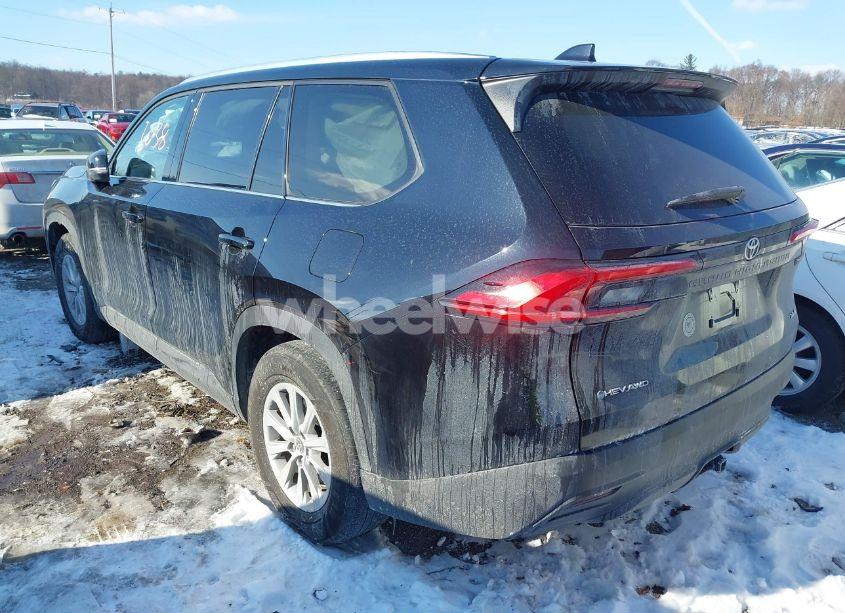 Photo 3 of 2024 Toyota Grand HIGHLANDER HYBRID XLE (VIN 5TDACAB50RS001394)