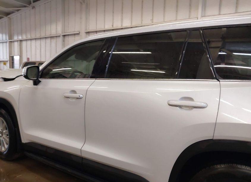 Photo 14 of 2024 Toyota Grand HIGHLANDER HYBRID XLE (VIN 5TDACAB51RS009505)