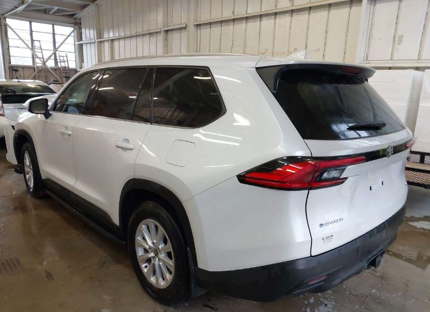 Photo 3 of 2024 Toyota Grand HIGHLANDER HYBRID XLE (VIN 5TDACAB51RS009505)