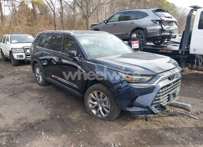 2024 Toyota Grand HIGHLANDER HYBRID LIMITED (VIN 5TDACAB51RS023081) main photo