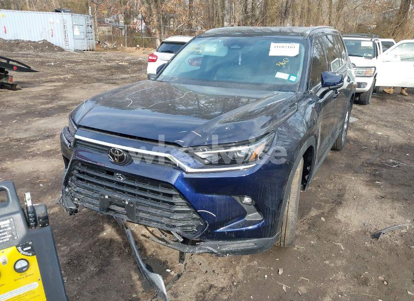 Photo 6 of 2024 Toyota Grand HIGHLANDER HYBRID LIMITED (VIN 5TDACAB51RS023081)