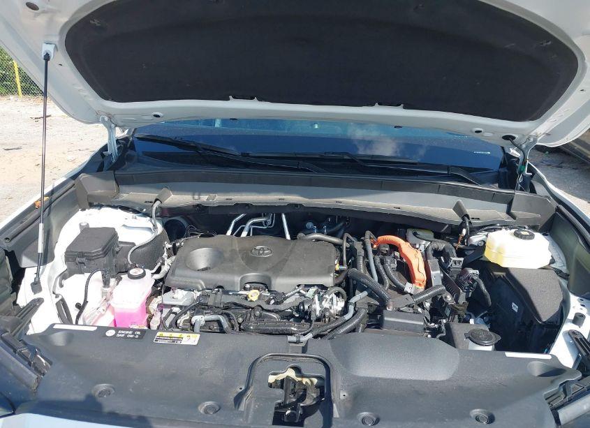 Photo 10 of 2024 Toyota Grand HIGHLANDER HYBRID LIMITED (VIN 5TDACAB52RS012669)