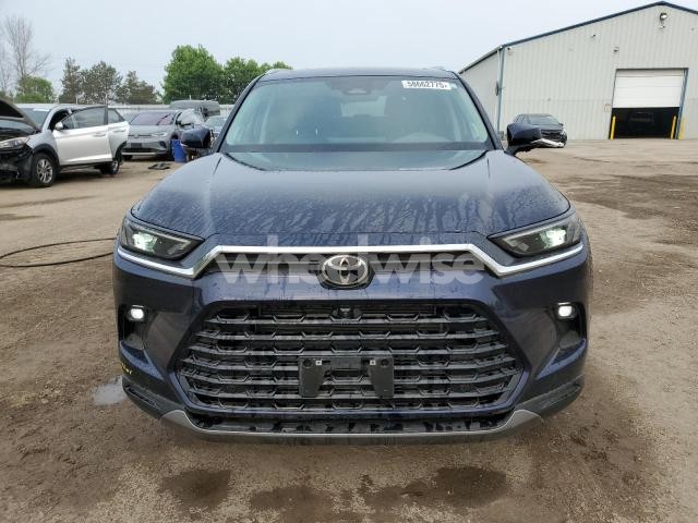 2024 TOYOTA GRAND HIGHLANDER XLE (VIN 5TDACAB53RS019565) main photo