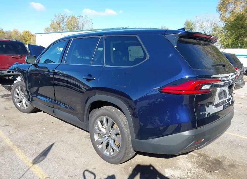 Photo 3 of 2024 Toyota Grand HIGHLANDER HYBRID LIMITED (VIN 5TDACAB54RS004749)