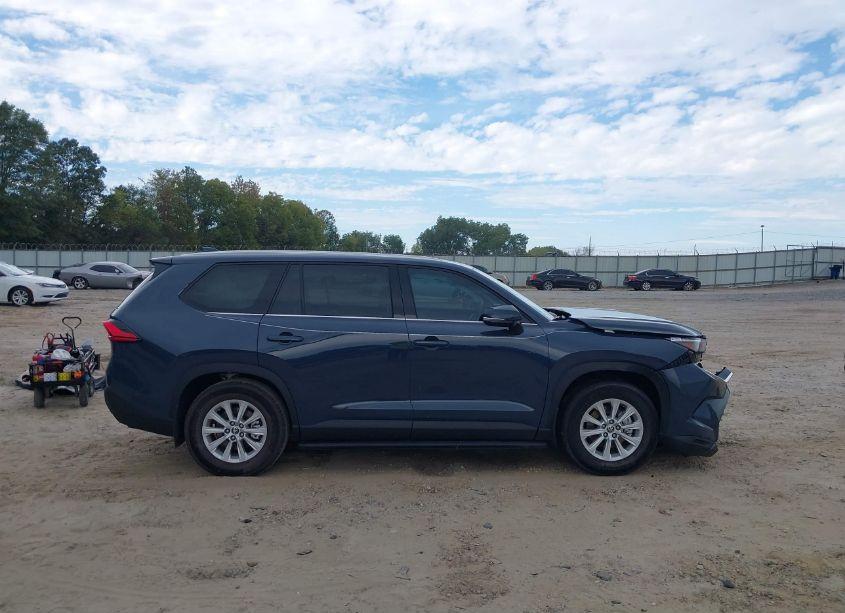 Photo 14 of 2024 Toyota Grand HIGHLANDER HYBRID XLE (VIN 5TDACAB56RS018684)