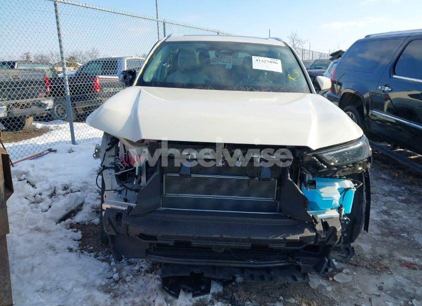 Photo 6 of 2024 Toyota Grand HIGHLANDER HYBRID LIMITED (VIN 5TDACAB56RS021665)