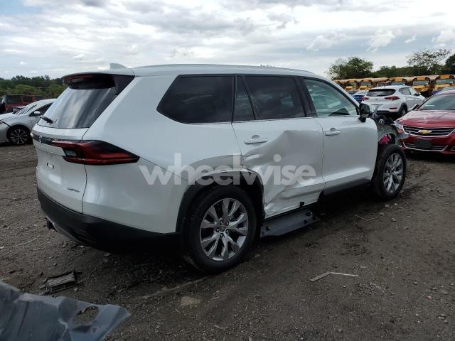 Photo 3 of 2025 TOYOTA GRAND HIGHLANDER LE (VIN 5TDACAB57SS047536)