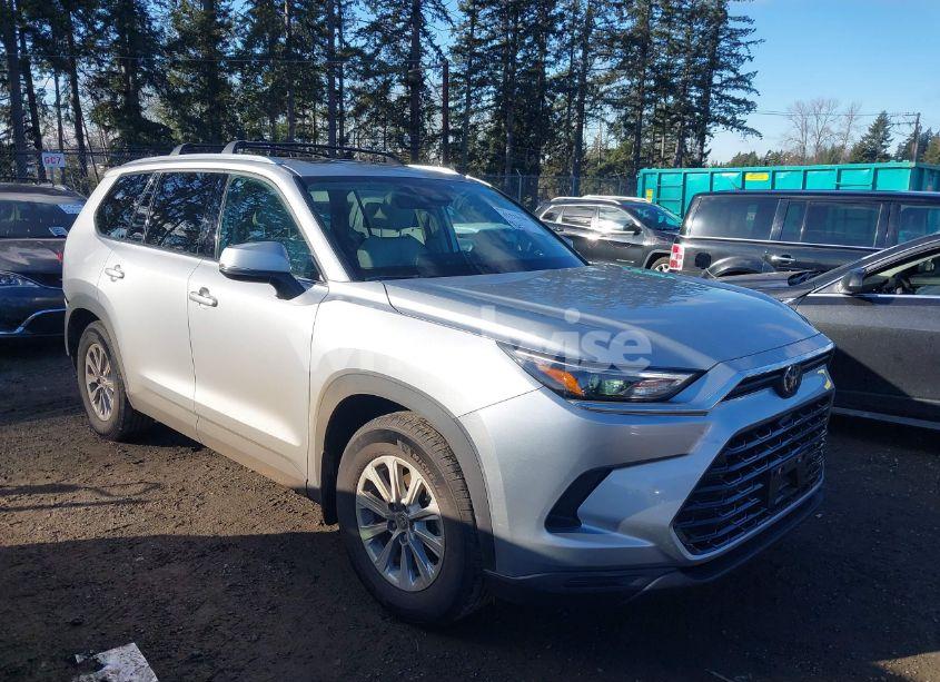 2024 Toyota Grand HIGHLANDER HYBRID XLE (VIN 5TDACAB58RS001420) main photo