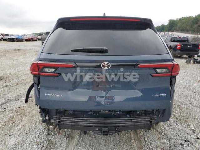 Photo 4 of 2025 TOYOTA GRAND HIGHLANDER LE (VIN 5TDACAB58SS034066)