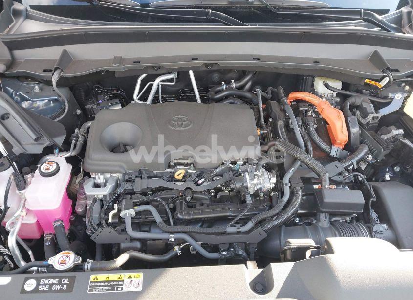 Photo 10 of 2024 Toyota Grand HIGHLANDER HYBRID XLE (VIN 5TDACAB5XRS014962)