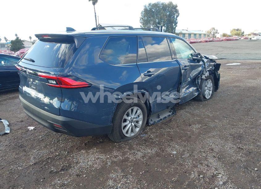 Photo 4 of 2024 Toyota Grand HIGHLANDER HYBRID XLE (VIN 5TDACAB5XRS014962)