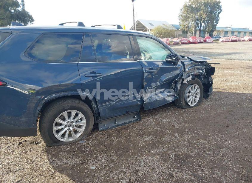Photo 6 of 2024 Toyota Grand HIGHLANDER HYBRID XLE (VIN 5TDACAB5XRS014962)