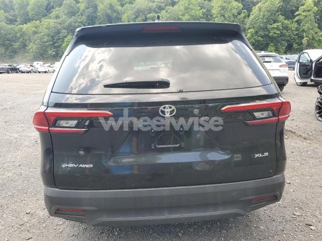 Photo 11 of 2024 TOYOTA GRAND HIGHLANDER XLE (VIN 5TDACAB5XRS018705)