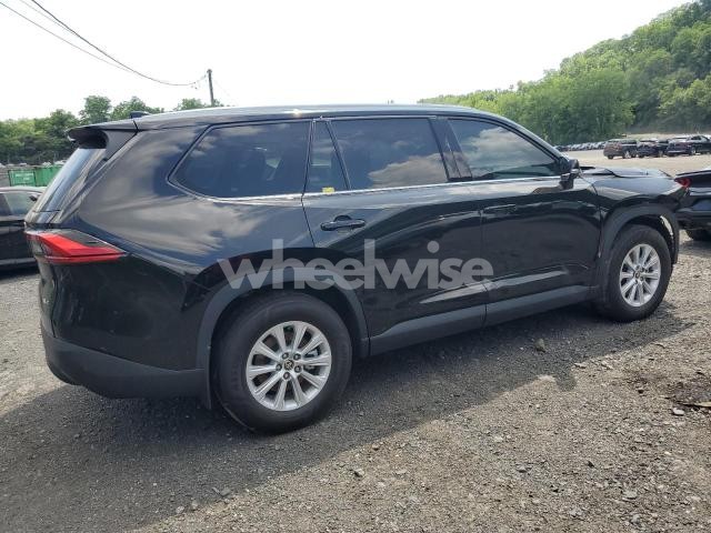 Photo 2 of 2024 TOYOTA GRAND HIGHLANDER XLE (VIN 5TDACAB5XRS018705)