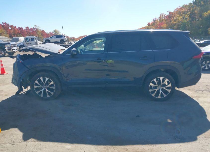 Photo 14 of 2024 Toyota Grand HIGHLANDER HYBRID LIMITED MAX (VIN 5TDADAB57RS000126)
