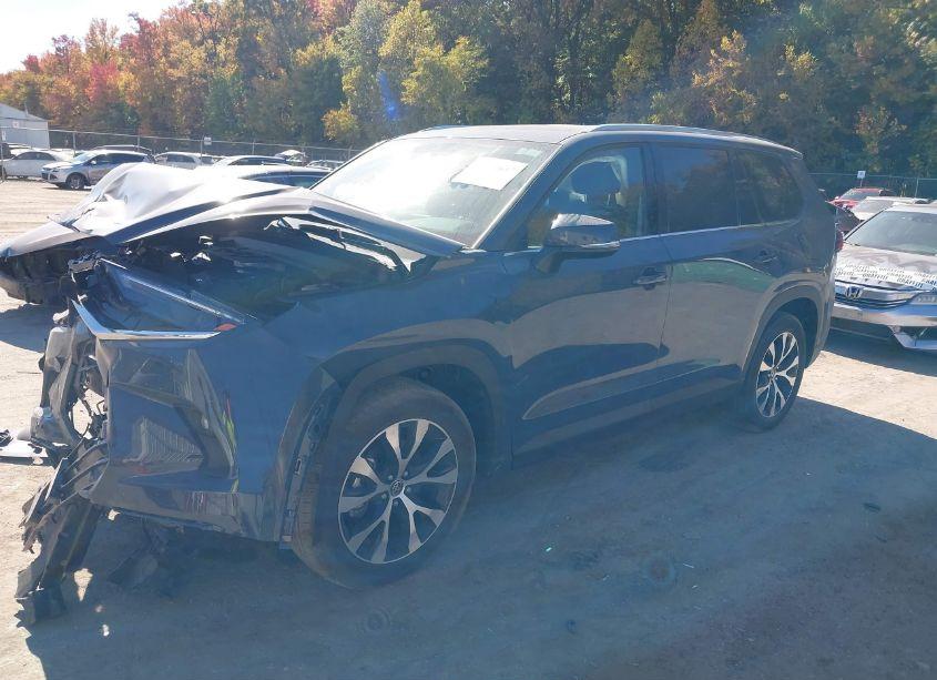 Photo 2 of 2024 Toyota Grand HIGHLANDER HYBRID LIMITED MAX (VIN 5TDADAB57RS000126)