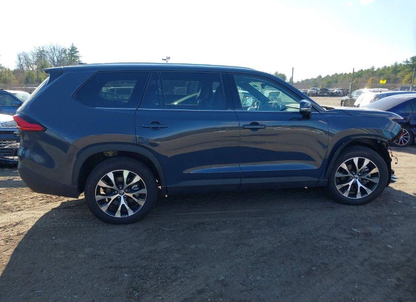 Photo 14 of 2024 Toyota Grand HIGHLANDER HYBRID LIMITED MAX (VIN 5TDADAB59RS004811)