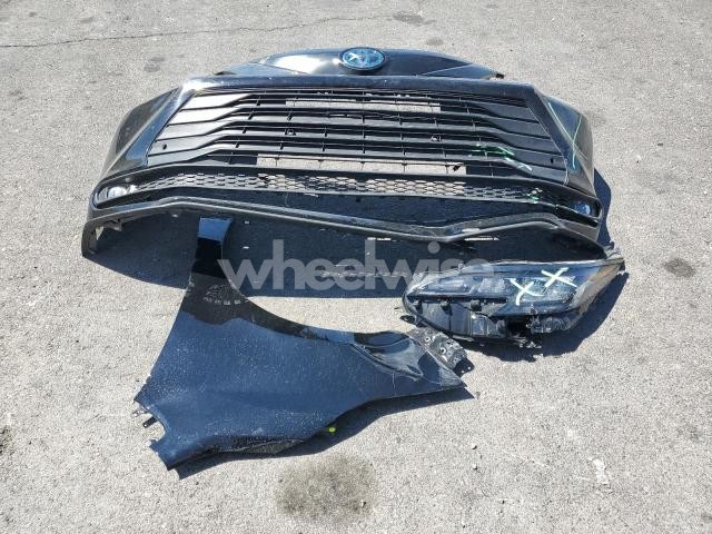Photo 13 of 2022 TOYOTA SIENNA XLE (VIN 5TDASKFC0NS057881)