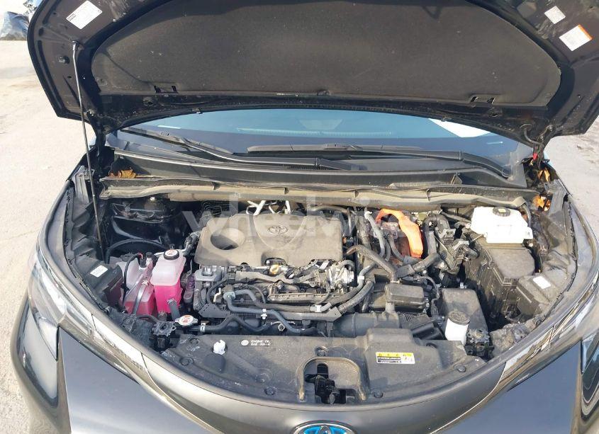 Photo 10 of 2022 Toyota Sienna XLE WOODLAND EDITION (VIN 5TDASKFC9NS056969)