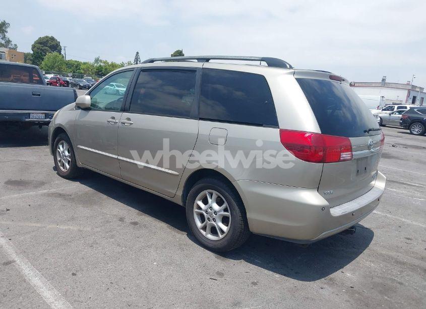 Photo 3 of 2005 Toyota Sienna XLE LIMITED (VIN 5TDBA22C05S041547)