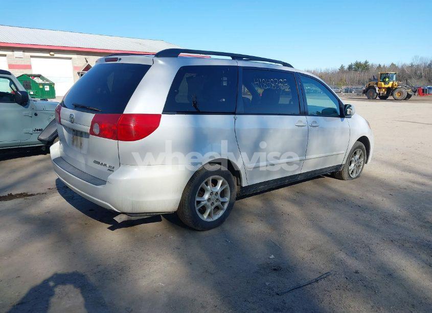 Photo 4 of 2006 Toyota Sienna XLE (VIN 5TDBA22C06S063243)